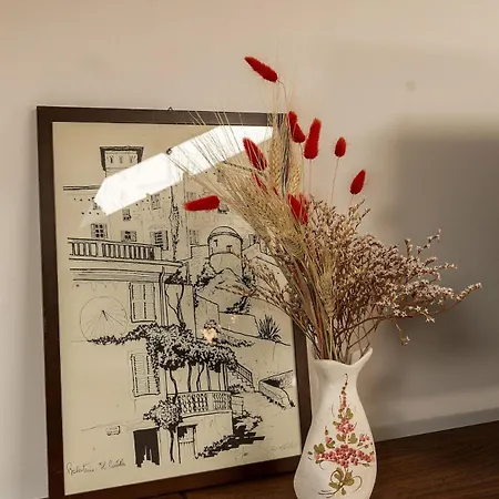 Apartment Kejani Attic Scenic Views, Lux Bath, Fast Wi-fi *