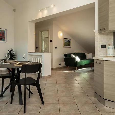 Kejani Attic Scenic Views, Lux Bath, Fast Wi-fi Segno