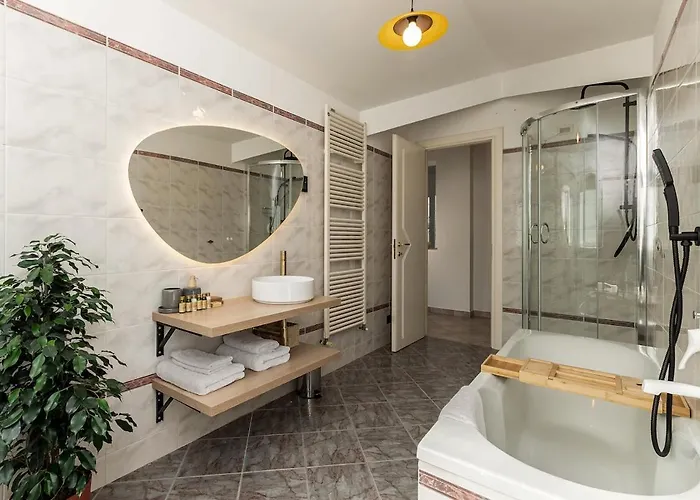 Kejani Attic Scenic Views, Lux Bath, Fast Wi-fi Segno