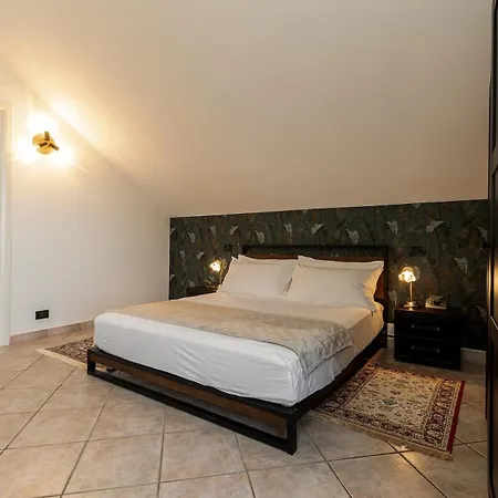 Apartament Kejani Attic Scenic Views, Lux Bath, Fast Wi-fi Segno