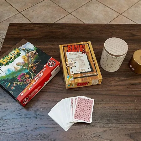 Kejani Attic Scenic Views, Lux Bath, Fast Wi-fi *